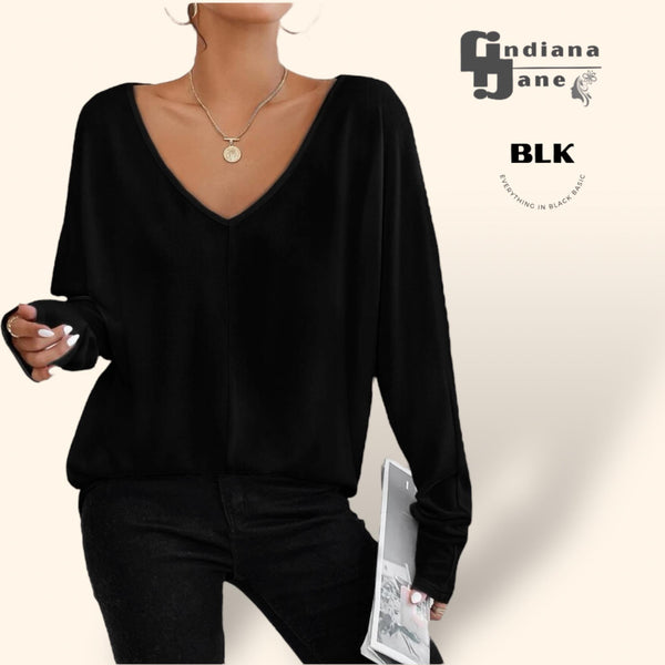 LARIA Long Sleeve Batwing Knit Top