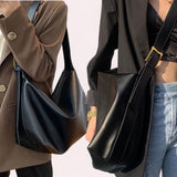 BOLSO Leather Commuters Shoulder Bag