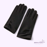 ROYALTEA Thermal Lined Warm Gloves Button Details