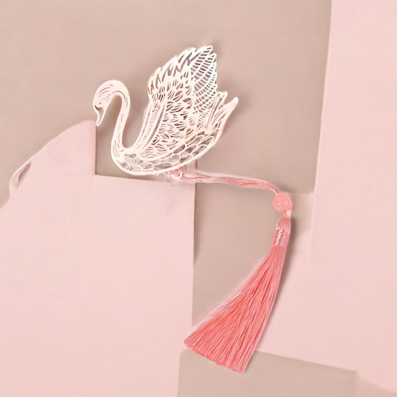 CRAFTY Metal Hollow Romantic Tassel Bookmark