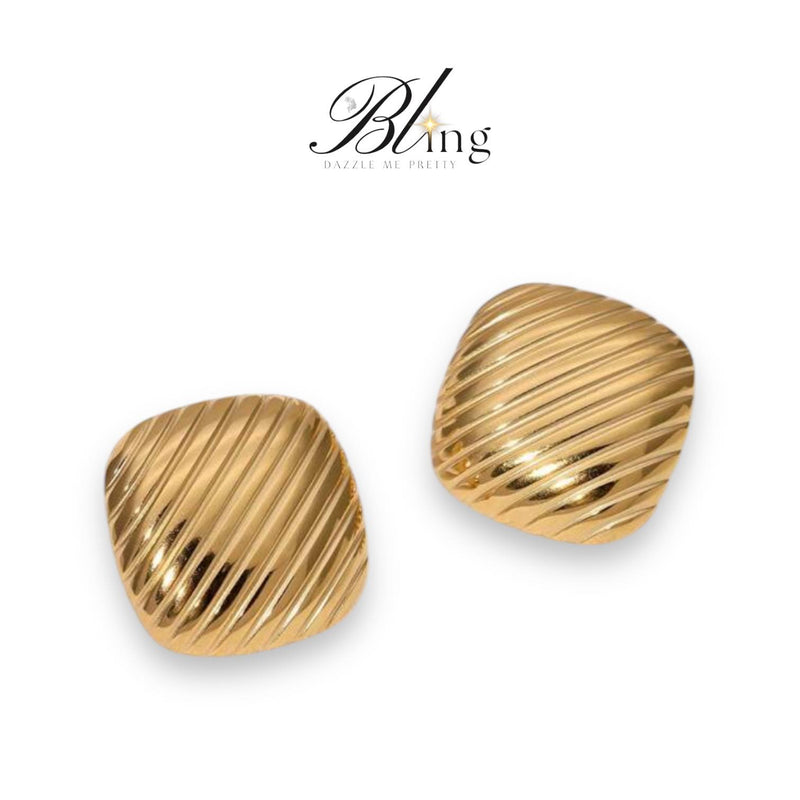 BLING Vintage Elegant Pattern Stud Pair of Earrings