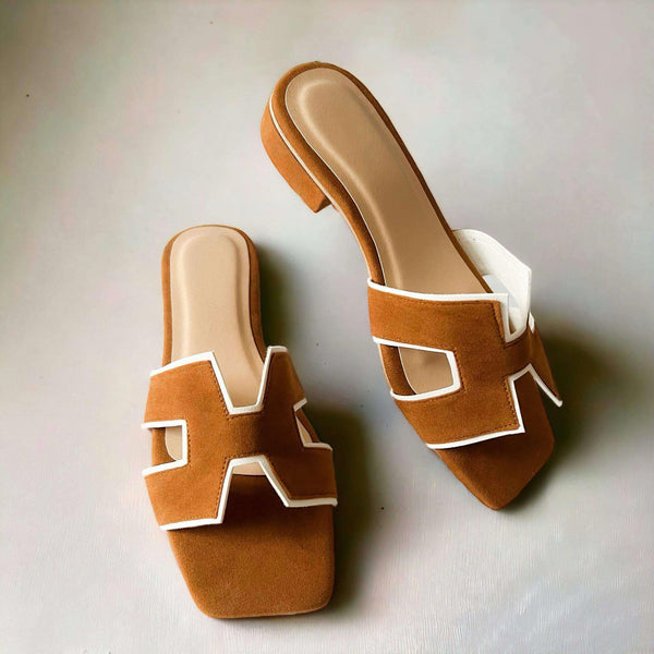 HUSTA Strap Slip On 1" Block Heels